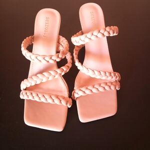 P. NEW ladies Sexrosly brand heels, shoes sz 41, beige